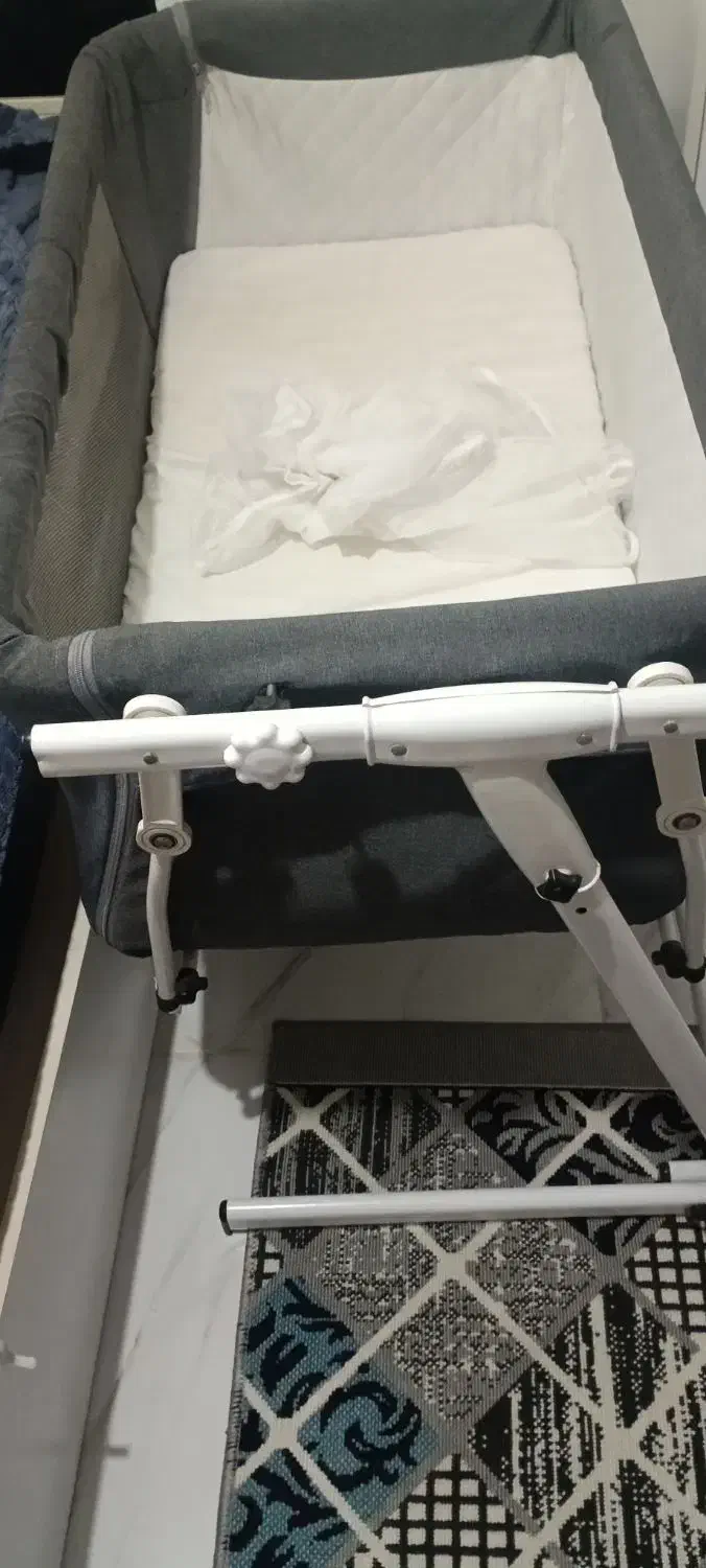 تخت کنار مادر|اسباب و اثاث بچه|خمام, |دیوار