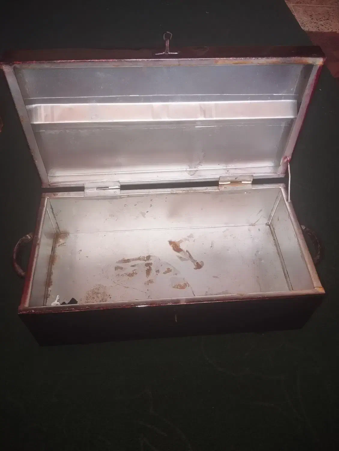 صندق قدیمی|ابزارآلات|ایذه, |دیوار