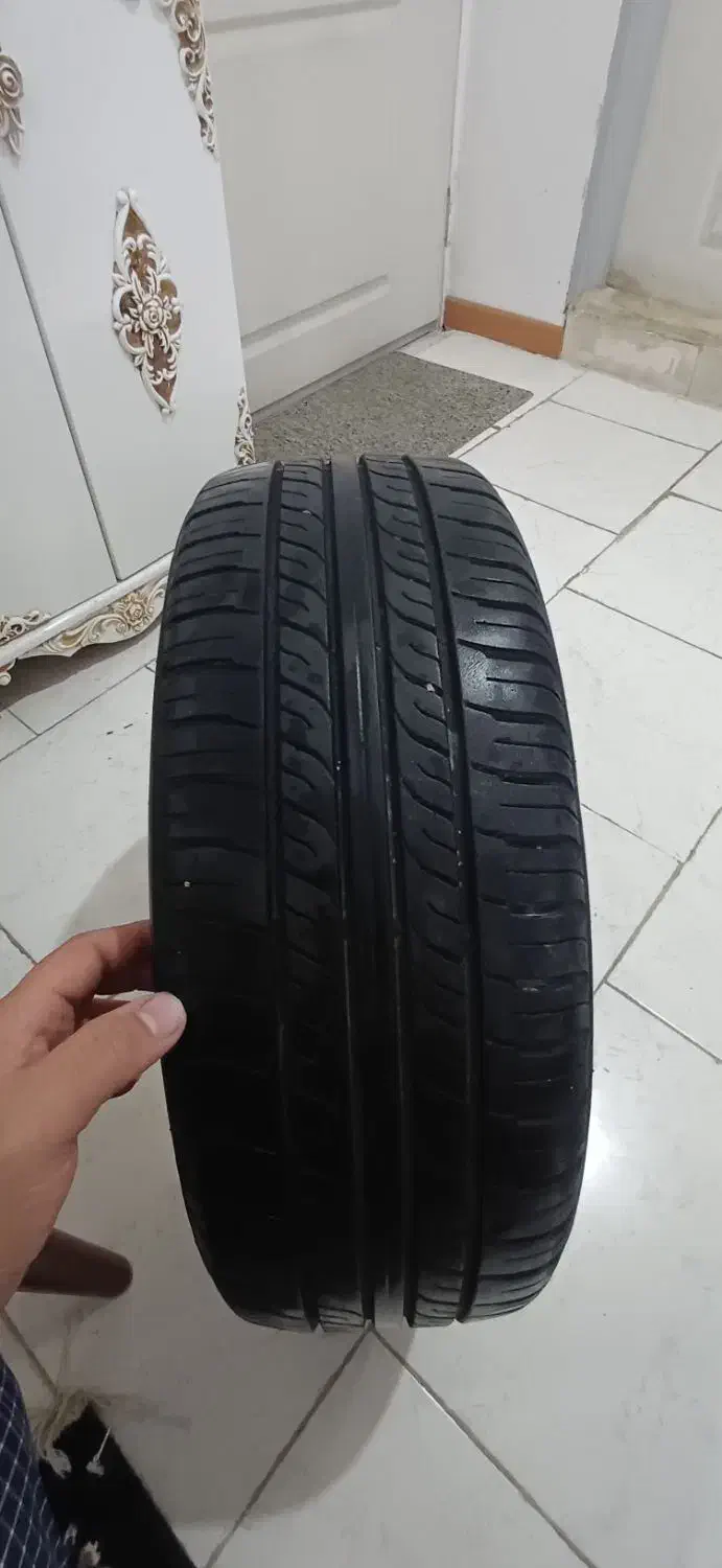 لاستیک ۱۴ ۶۵ ۱۸۵ تریانگل و کویر|قطعات یدکی و لوازم جانبی|هشتگرد, فاز ۷ مهستان|دیوار