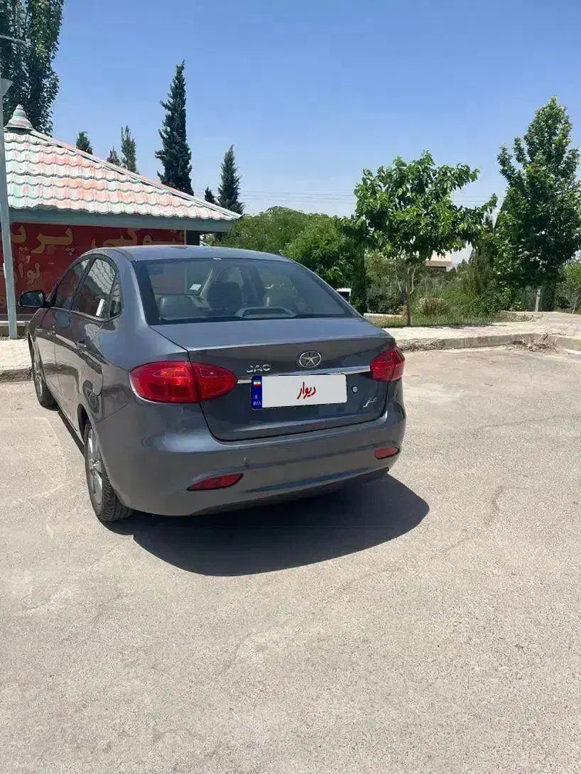 جک j4 1403 اتوماتیک|خودرو سواری و وانت|اصفهان, حسین‌آباد|دیوار