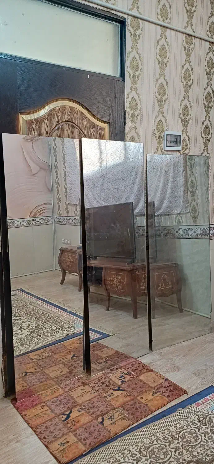 تعدادی ایینه|آینه|قرچک, شهرک الحدید|دیوار