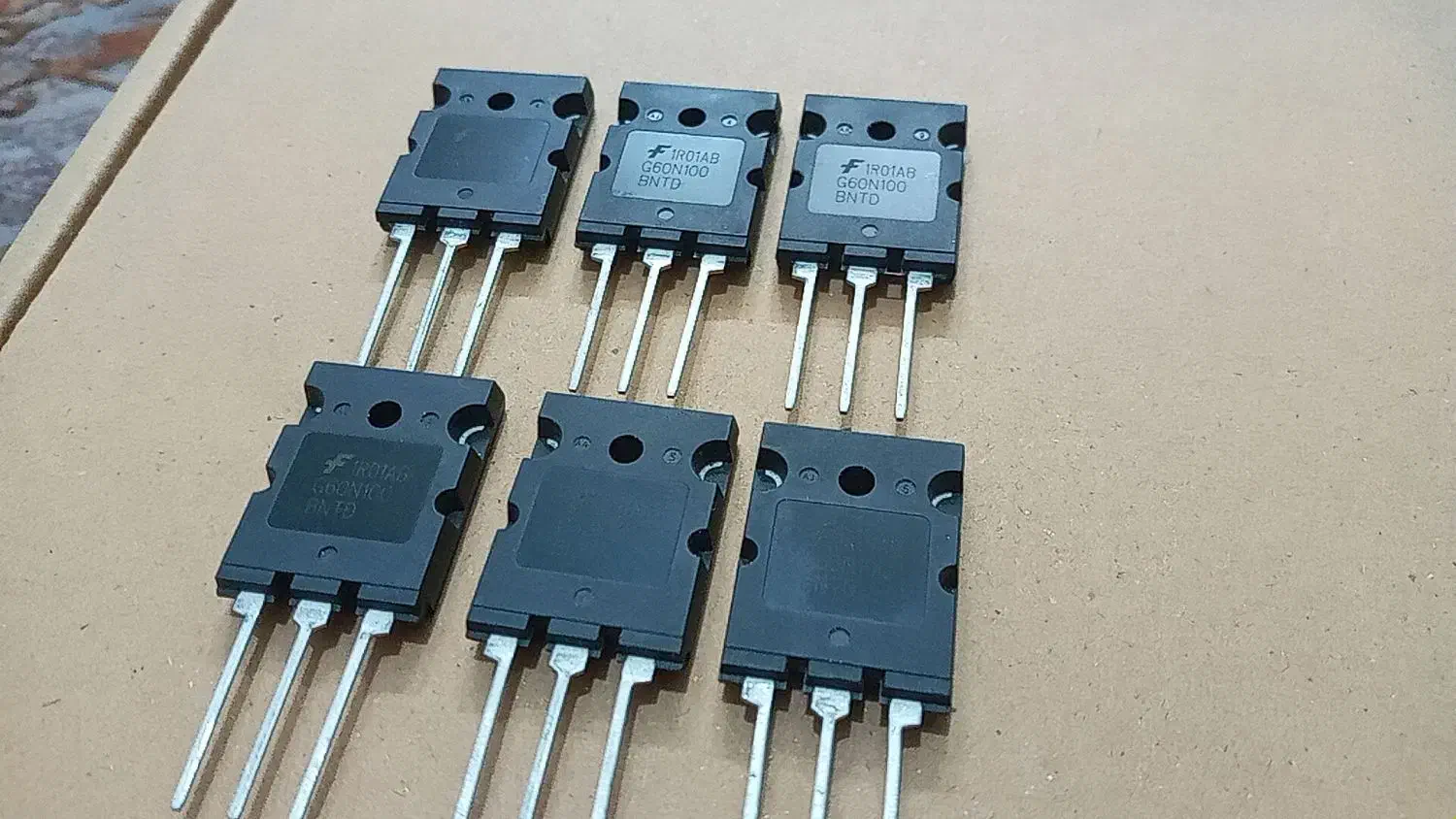 ۶ عدد آیجیبیتی|لوازم جانبی موبایل و تبلت|تهران, پارک شهر|دیوار