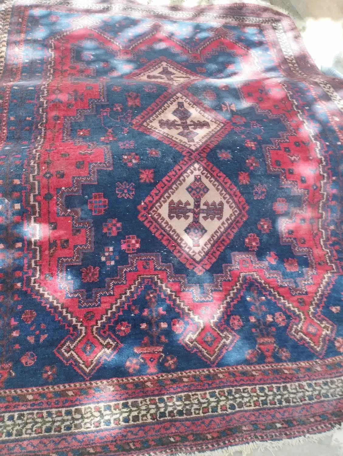 سه تخت فرش دست بافت|فرش|سیرجان, |دیوار