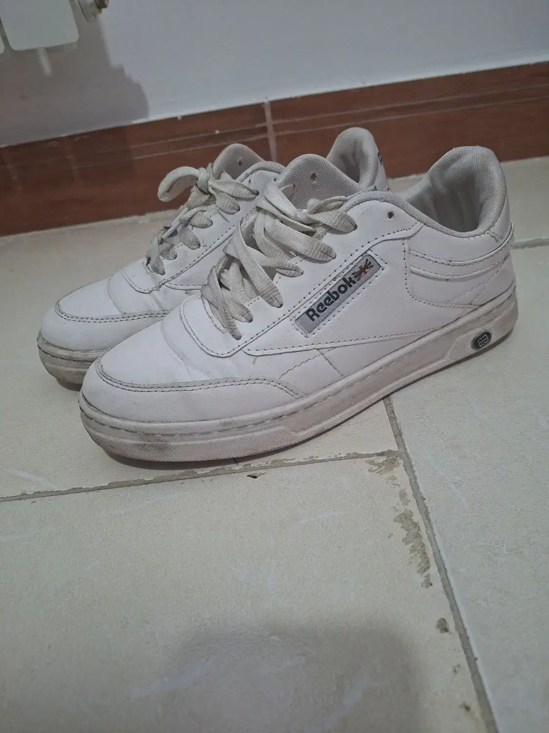 کتانی زنانه|کیف، کفش، کمربند|رشت, کوی مهر|دیوار