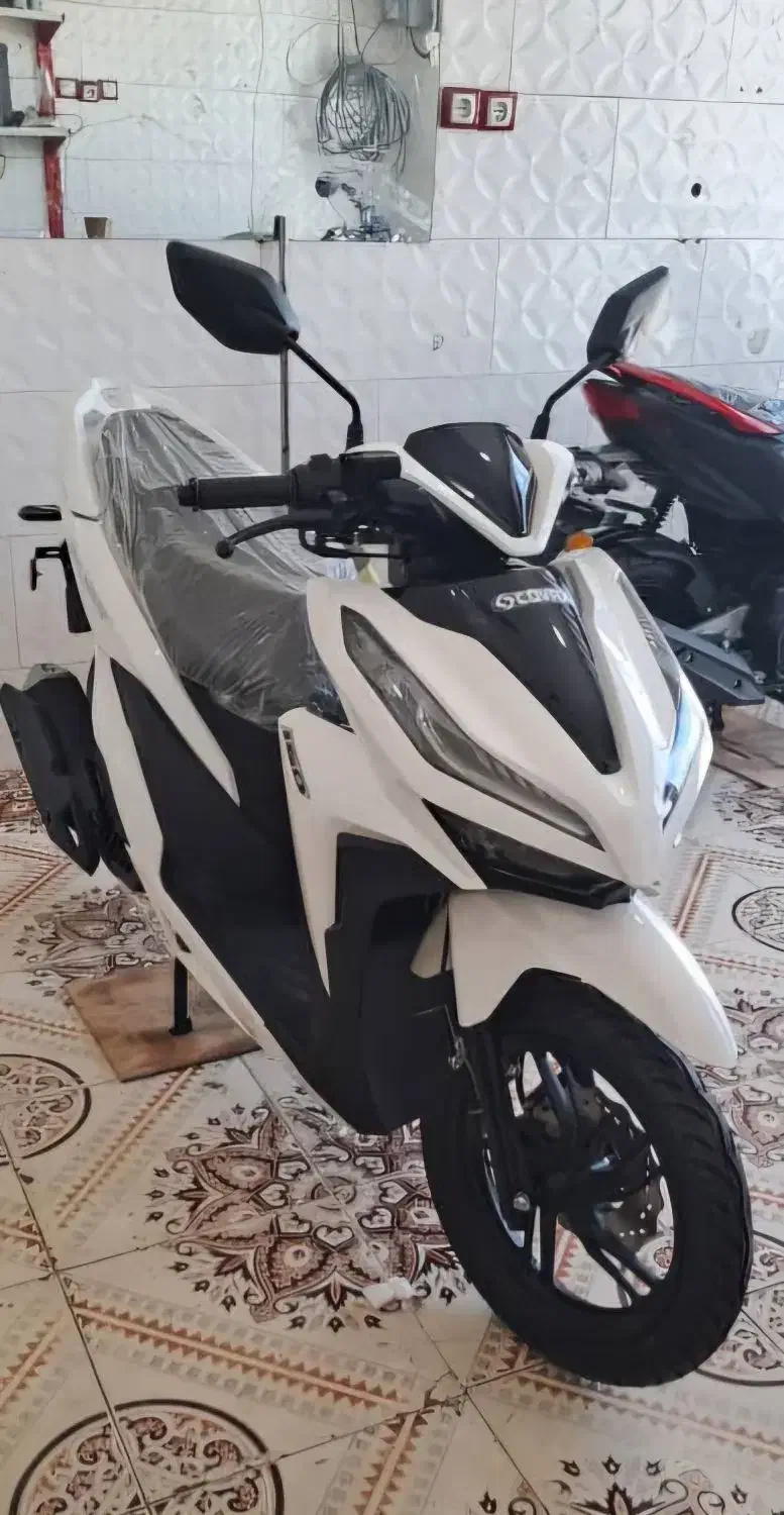 موتور|موتورسیکلت|شمیل, |دیوار