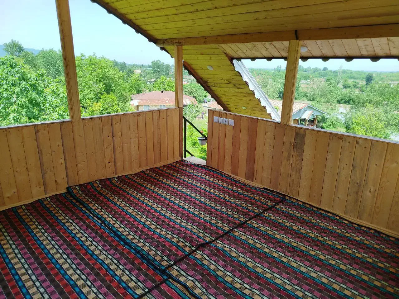 کلبه دیارا|اجارهٔ کوتاه‌مدت ویلا و باغ|شاندرمن, |دیوار