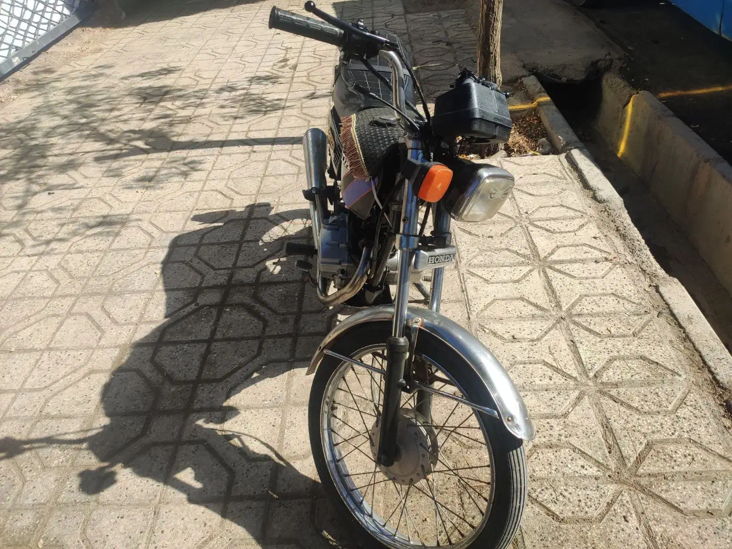 موتور هندا ۱۶۰ مدل ۹۳|موتورسیکلت|گناباد, |دیوار