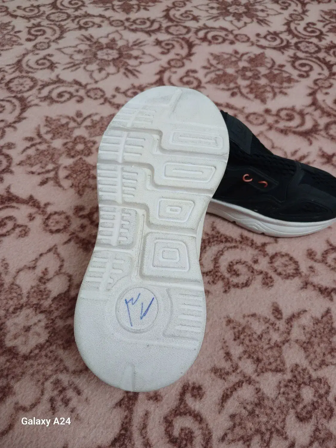 کفش زنانه آدیداس راحتی|کیف، کفش، کمربند|سبزوار, شرق کال جنوبی (شمس آبادی)|دیوار