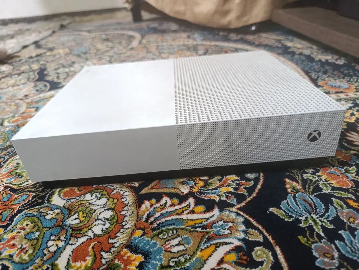 xbox one s|کنسول، بازی ویدئویی و آنلاین|خرم‌آباد, |دیوار