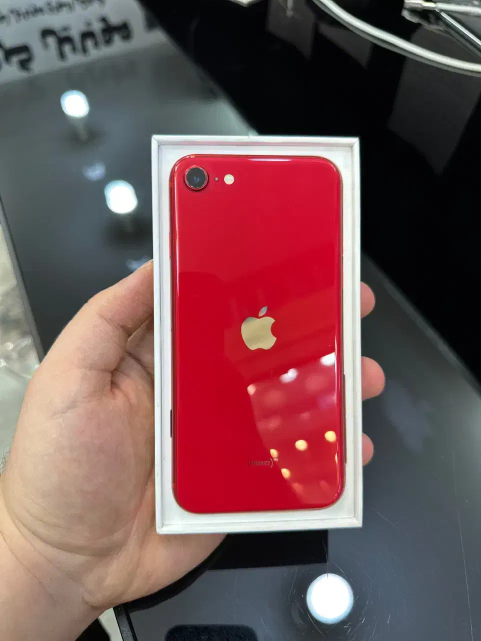 آیفون SE 2020 باطری ۱۰۰|موبایل|اصفهان, ملک|دیوار