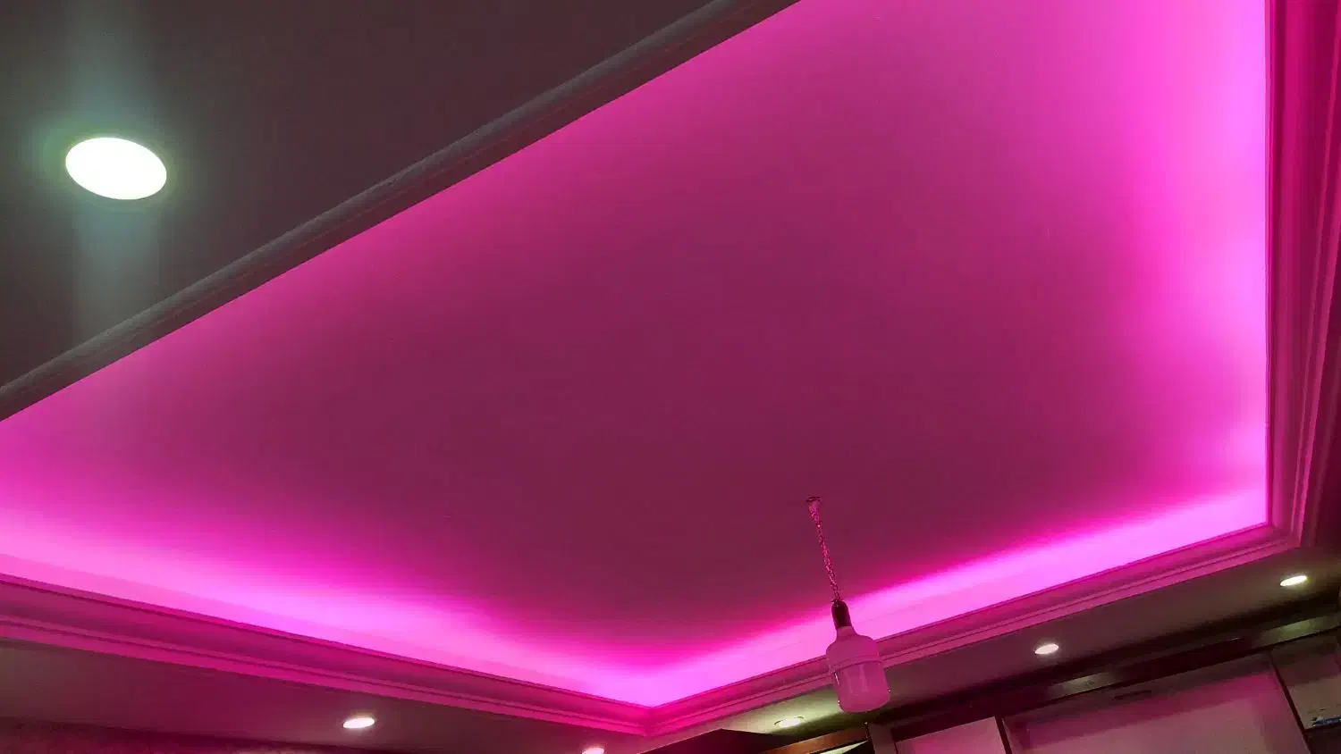 برق کاری|خدمات پیشه و مهارت|مشکین‌دشت, |دیوار