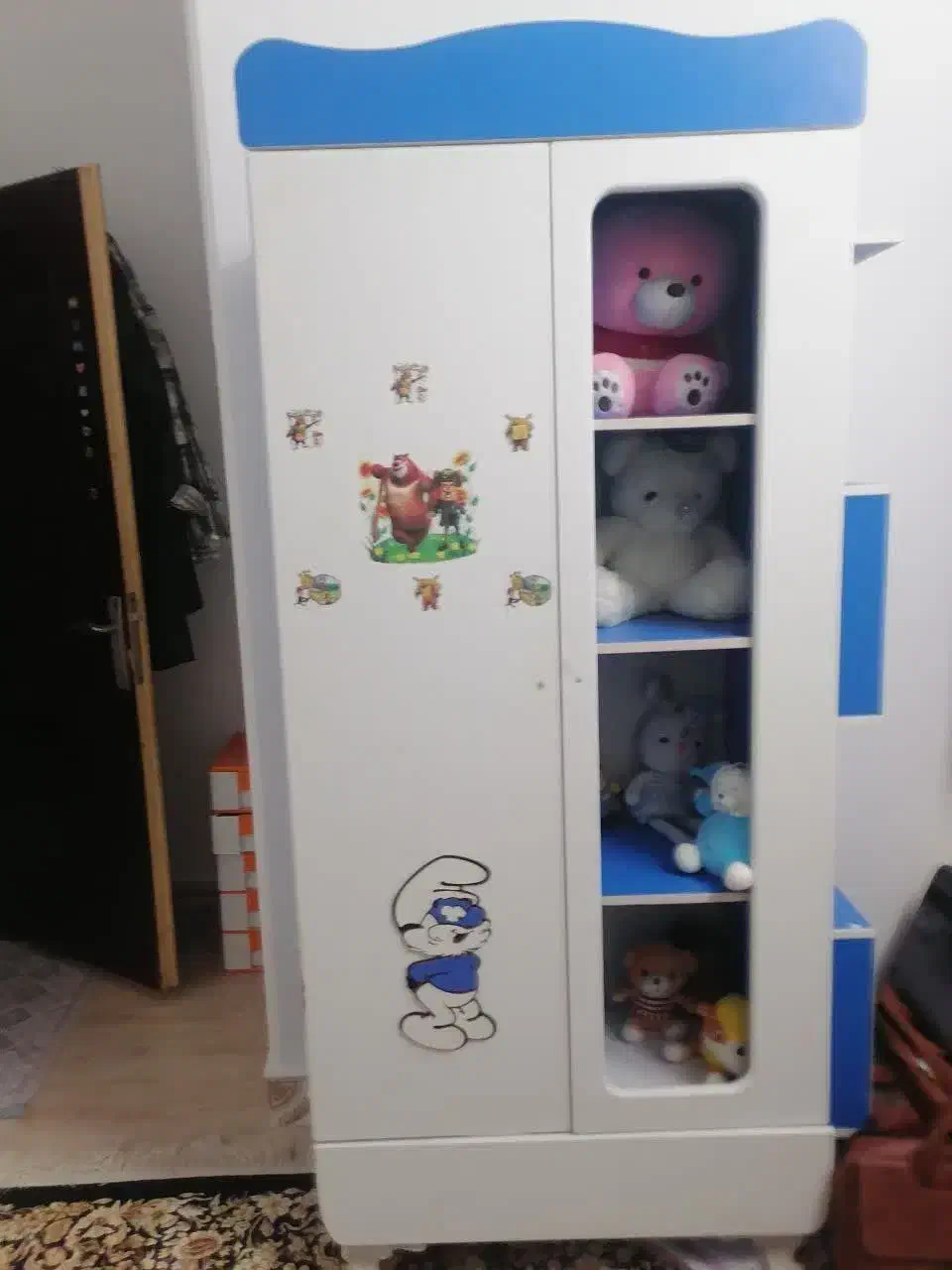 تخت خواب وکمد|تخت و سرویس خواب|قوچان, |دیوار