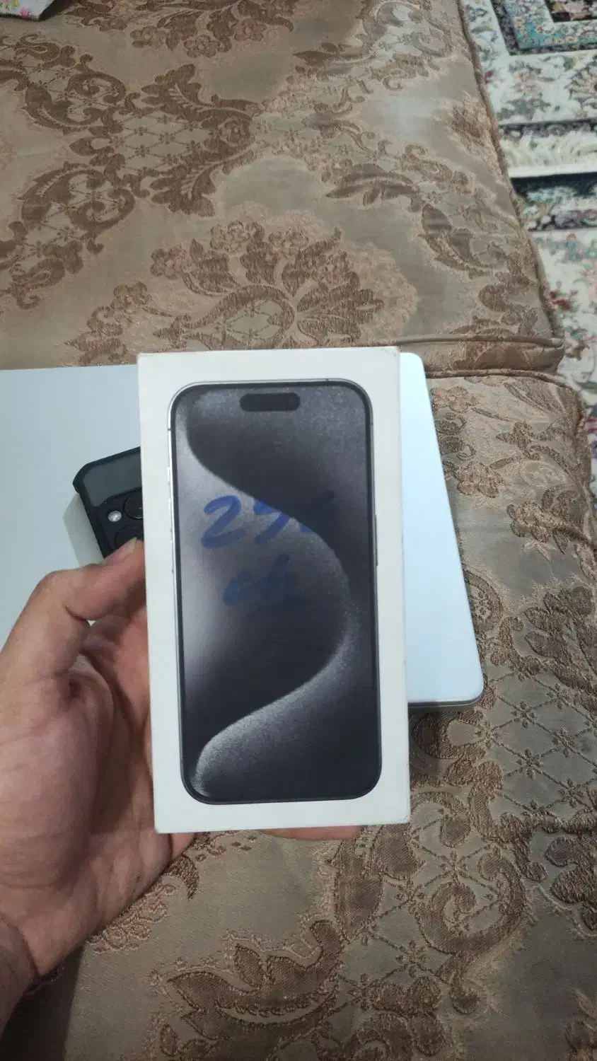 آیفون 15 pro پرو 256 ch باتری 98|موبایل|قم, انسجام|دیوار
