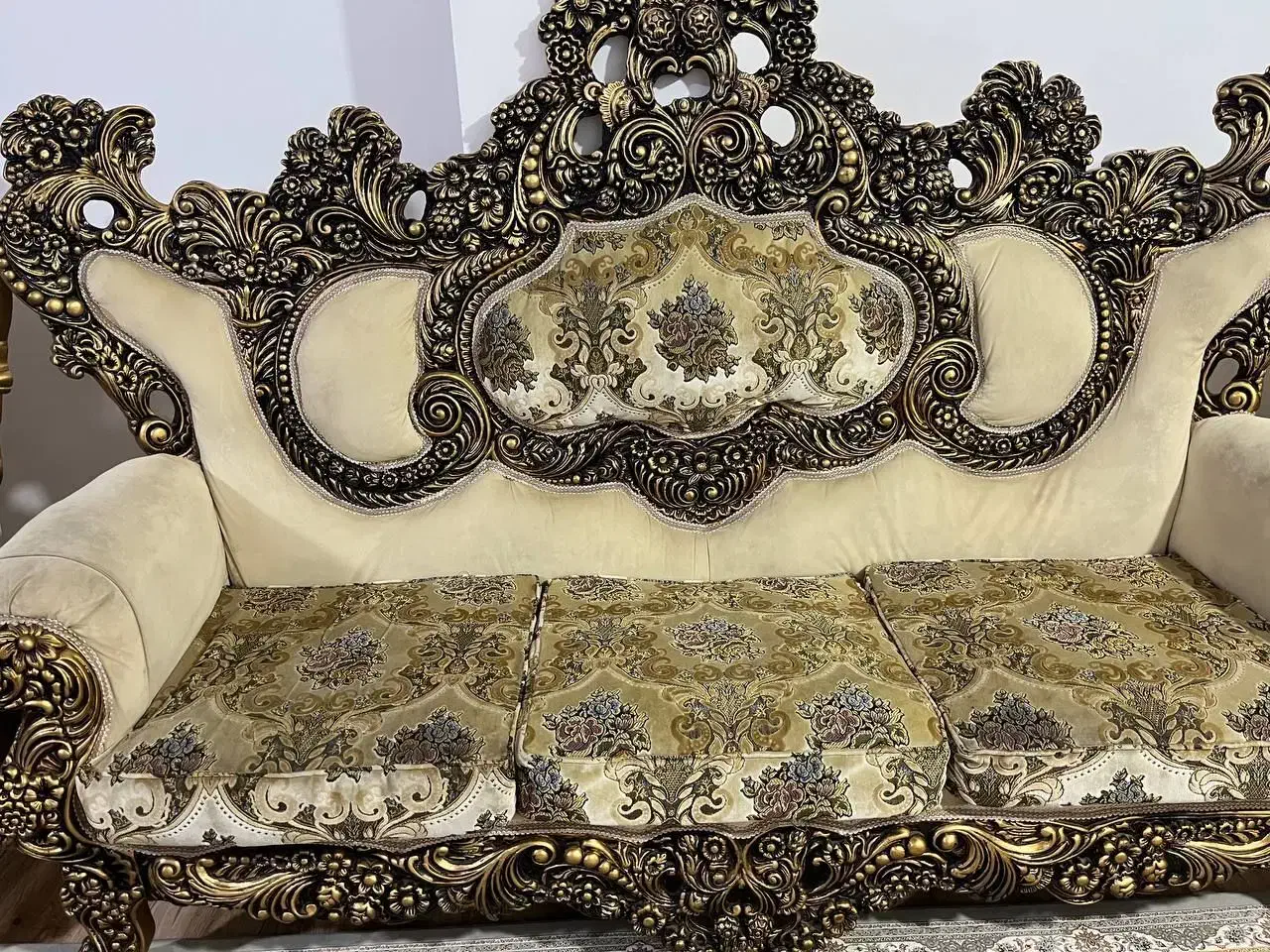 مبل سلطنتی|مبلمان خانگی و میز عسلی|علیآباد کتول, |دیوار