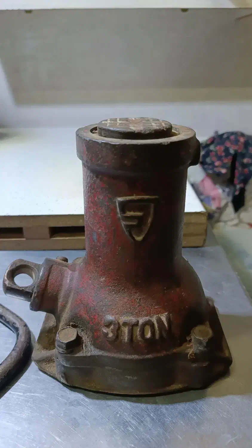 آچار و جک ۳تنی|ابزارآلات|قوچان, |دیوار