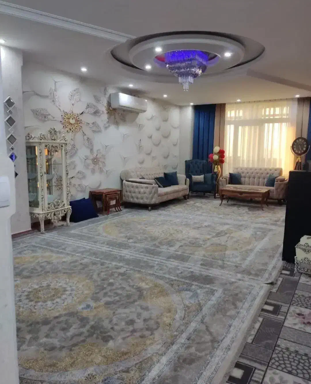 رهن آپارتمان ۸۵متر .چهارراه اصلی انقلاب|اجارهٔ آپارتمان|گرگان, |دیوار