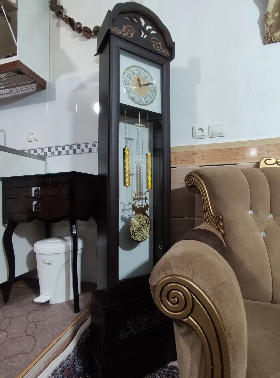 ساعت ایستاده و ساعت دو طرفه|ساعت دیواری و تزئینی|ابهر, |دیوار