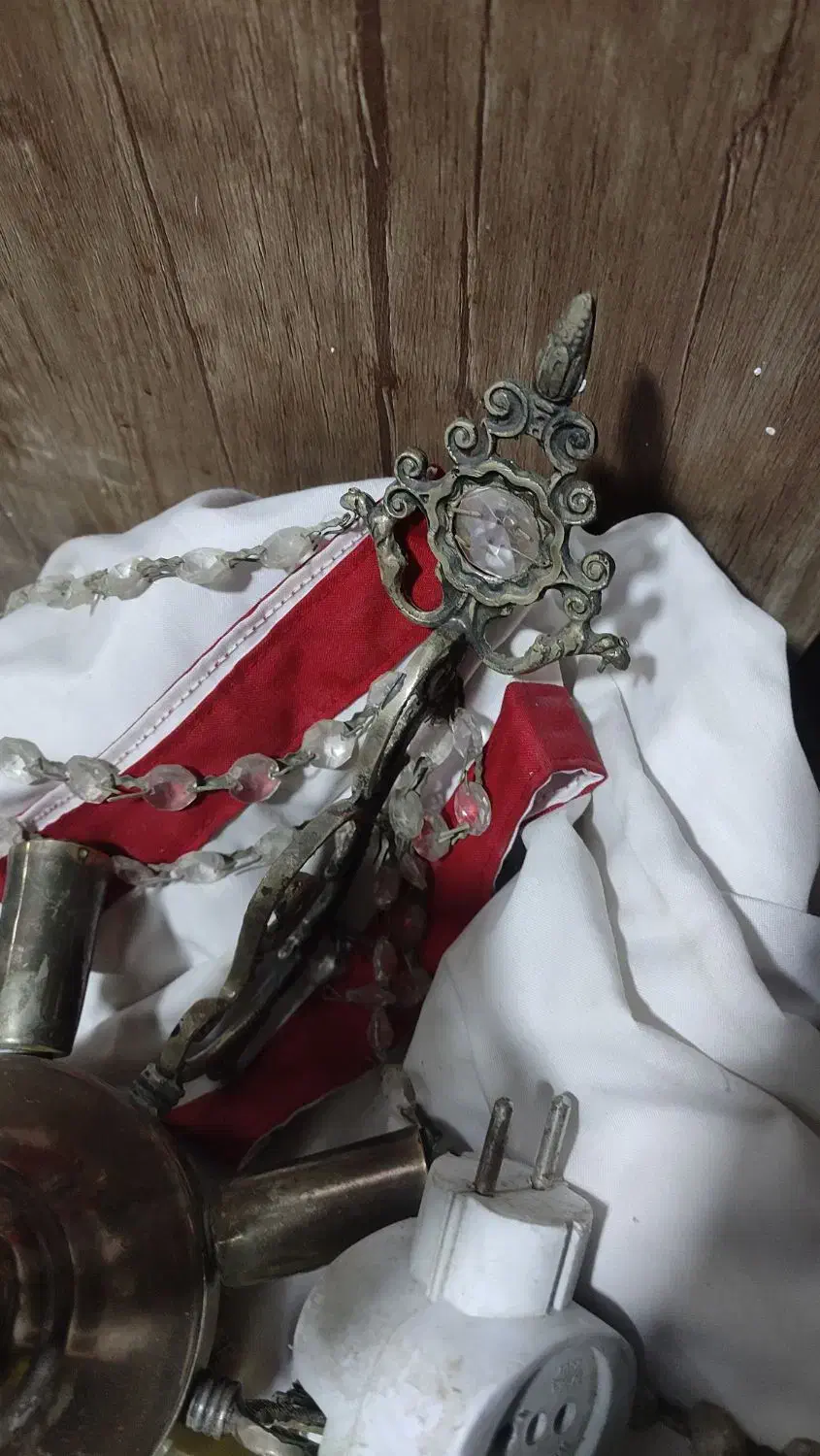 لوستر برنجی|لوستر و چراغ آویز|مشهد, گاز|دیوار