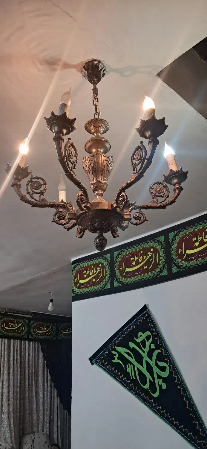 دو جفت لوستر برنجی شیک|لوستر و چراغ آویز|مشهد, گلبرگ شمالی|دیوار