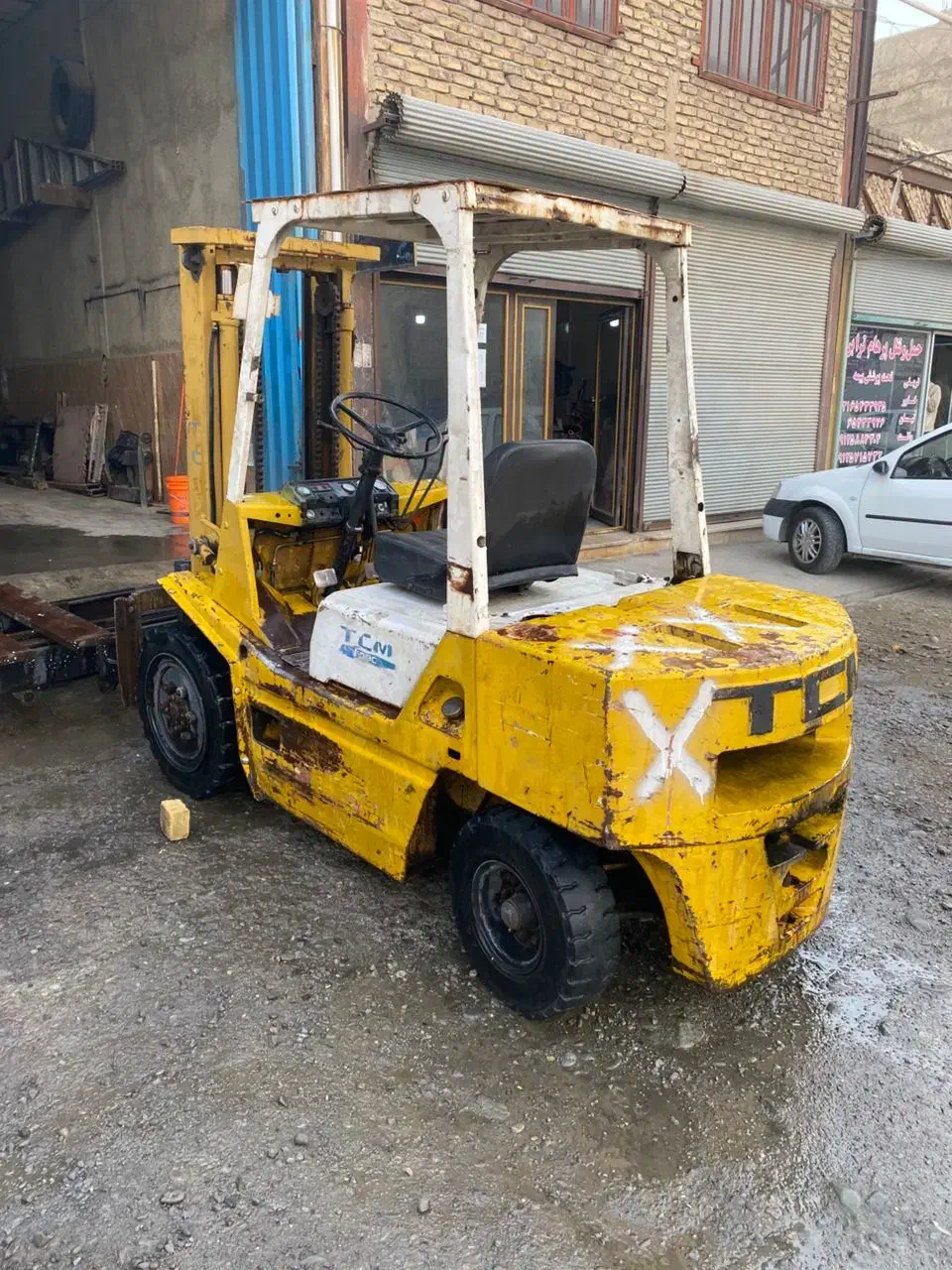 لیفتراک TCM|ماشین‌آلات صنعتی|صفادشت, |دیوار