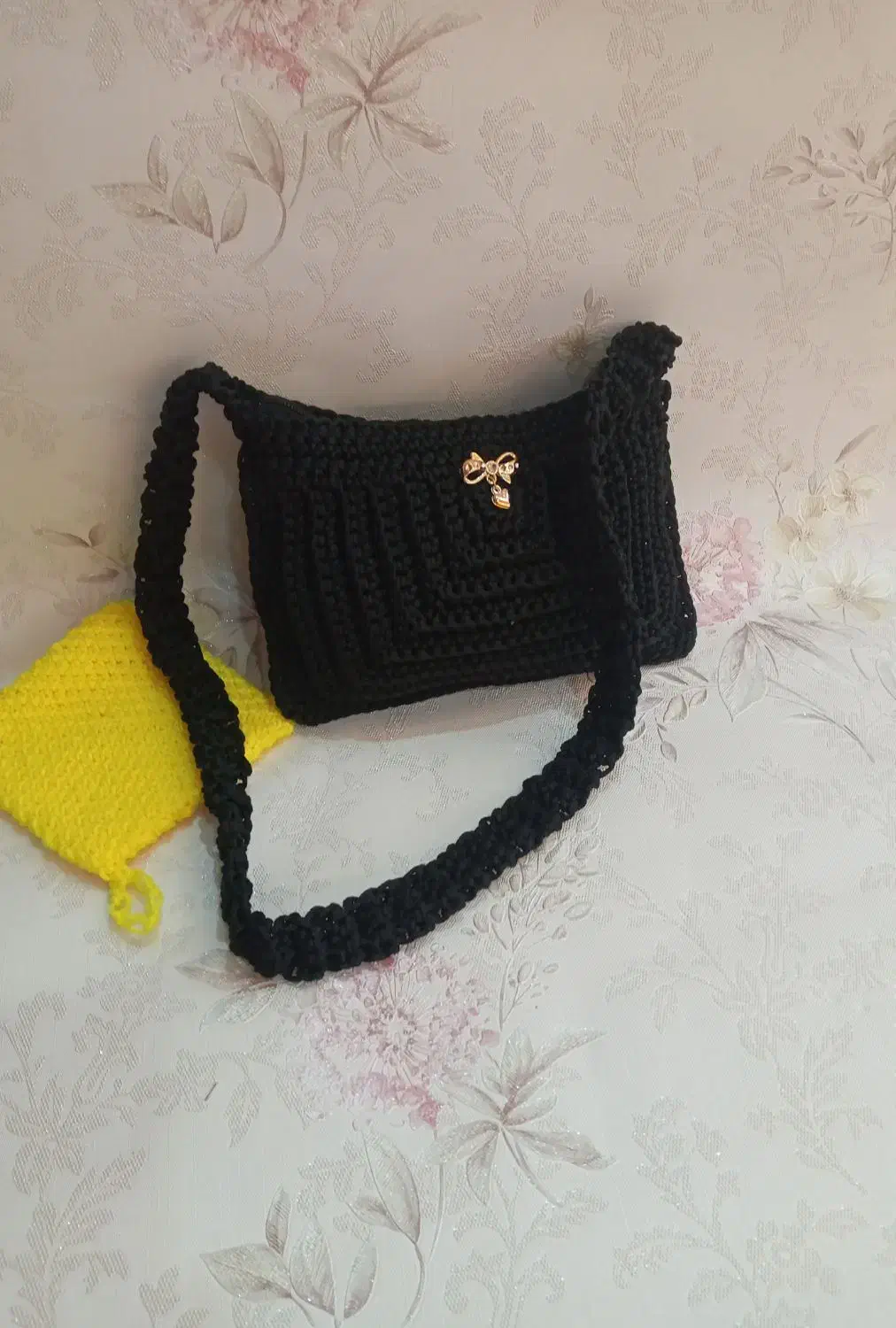 انواع سال و کلاه بافتنی کاردست|لباس|اهواز, منبع اب|دیوار