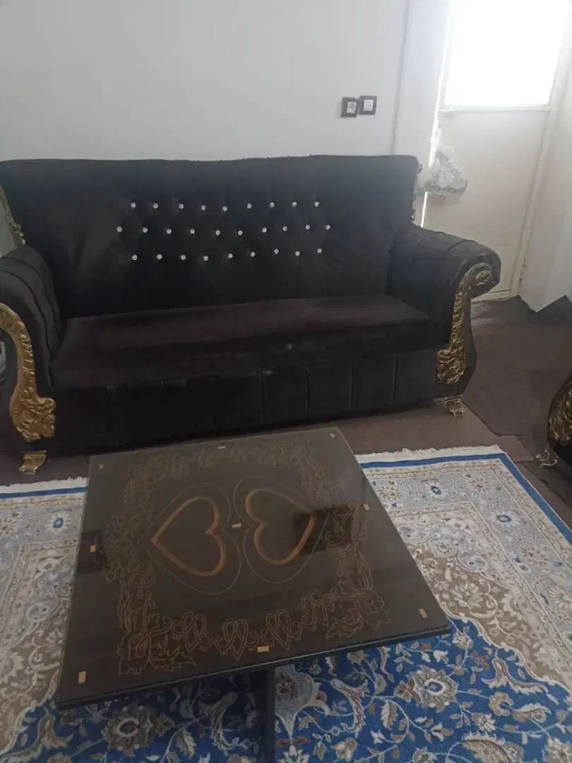 مبل راحتی ۷نفره|مبلمان خانگی و میز عسلی|تالش, هشتپر|دیوار