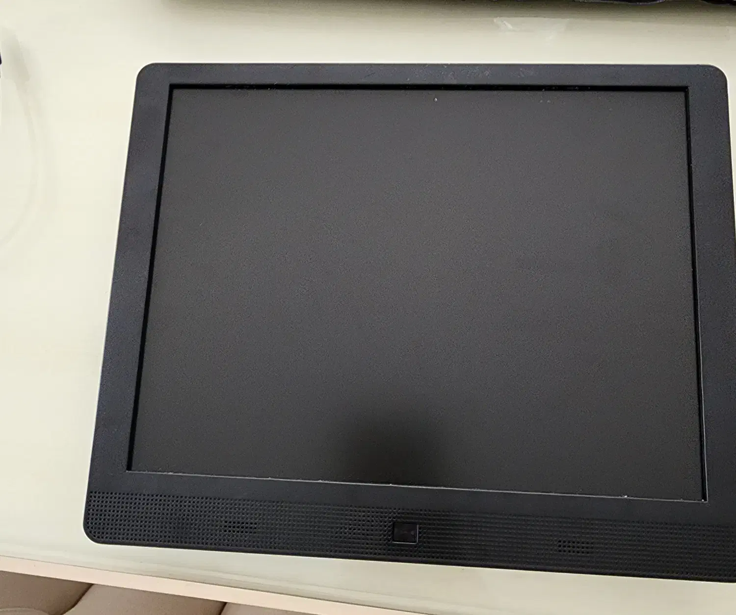 قاب عکس دیجیتال ۱۰ اینچ همراه ریموت کنترل|صوتی و تصویری|رشت, فرزانه|دیوار