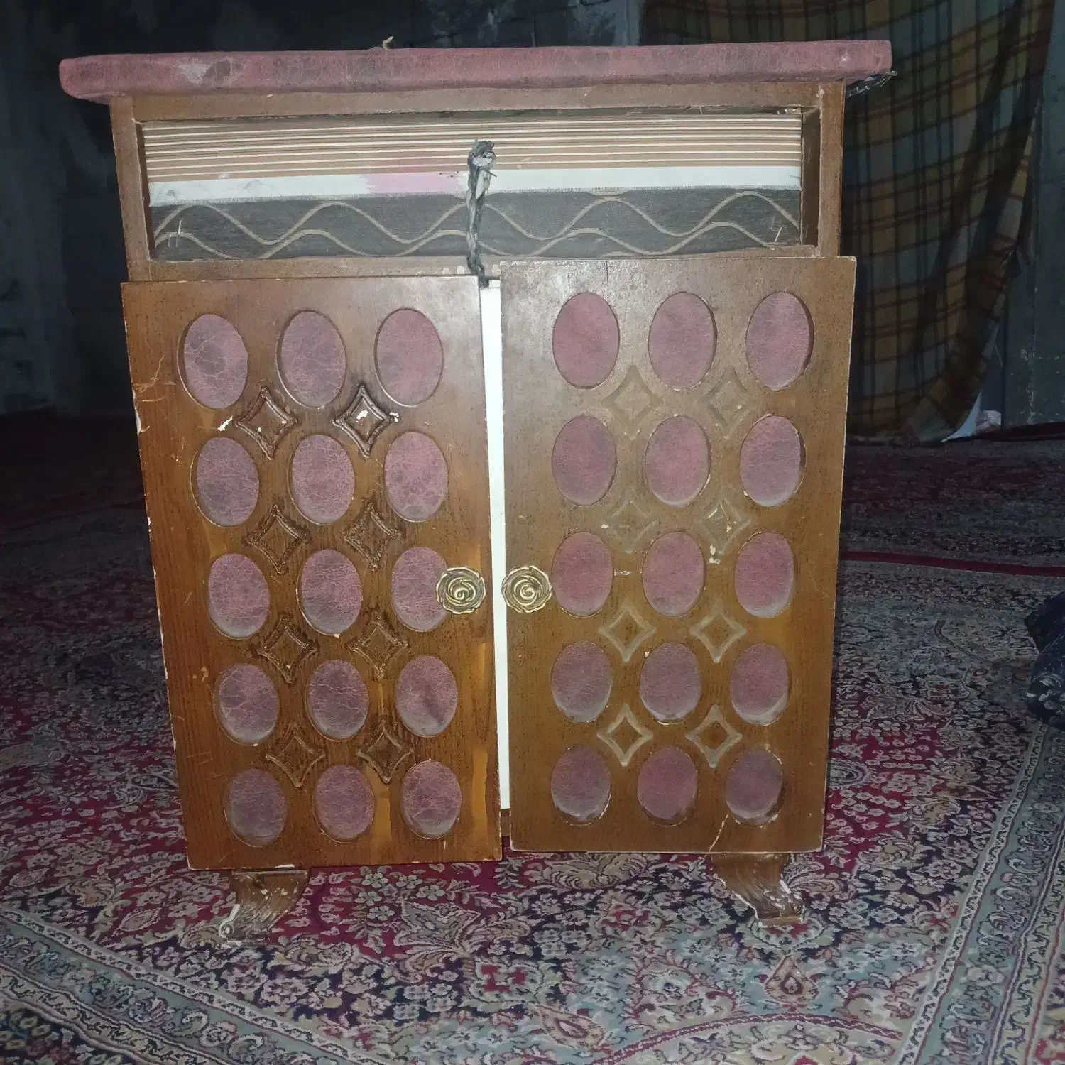 میز اتو|اتو و لوازم اتو|زاهدان, |دیوار