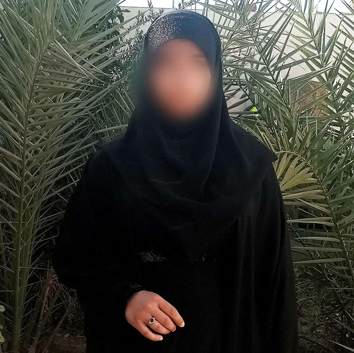 هدمقنعه مشکی|لباس|بافق, |دیوار