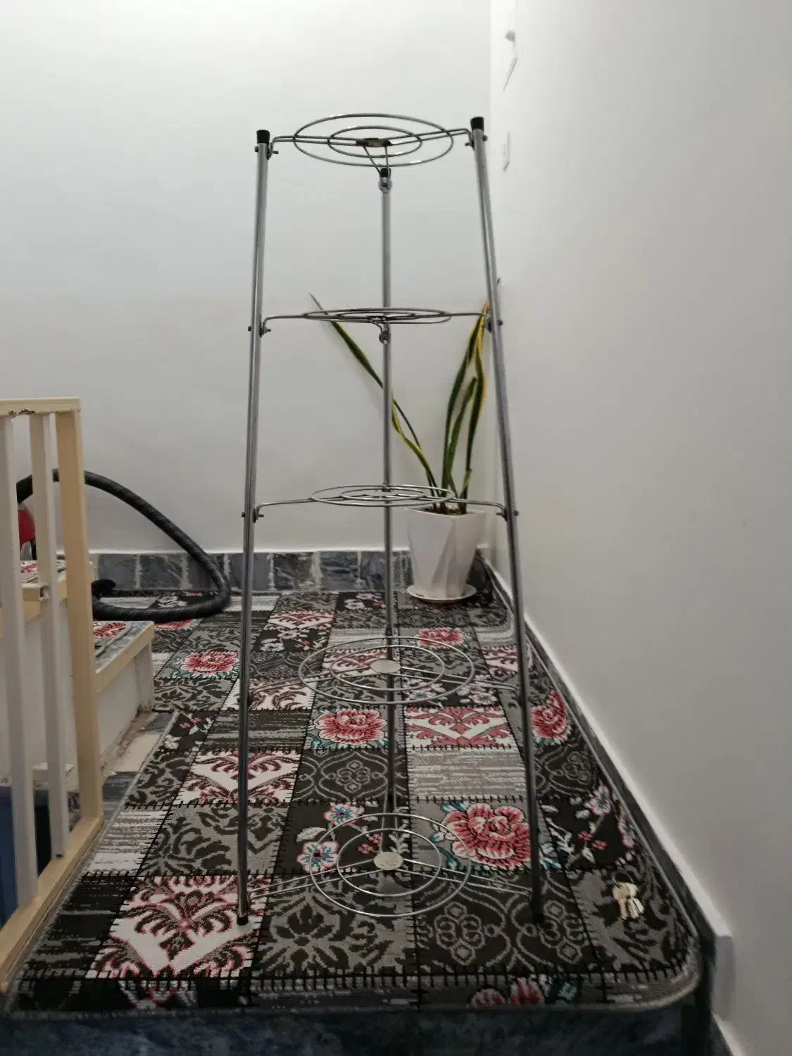 پایه قابلمه|آب‌چکان و نظم‌دهنده ظروف|بروجرد, |دیوار