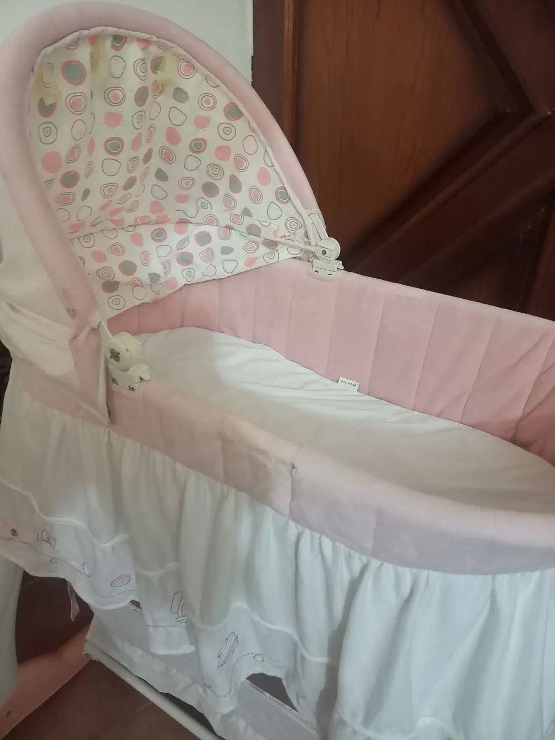 گهواره کودک|تخت و صندلی بچه|رشت, حسین آباد|دیوار