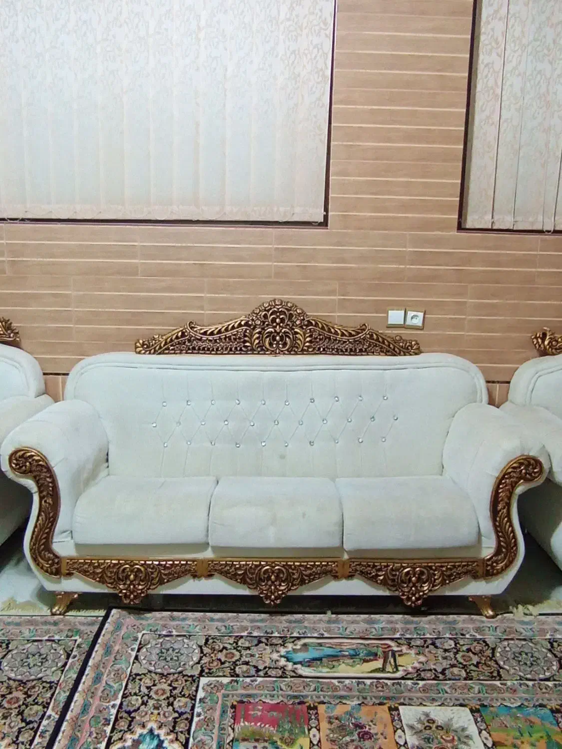 مبل هفت نفره|مبلمان خانگی و میز عسلی|لردگان, |دیوار