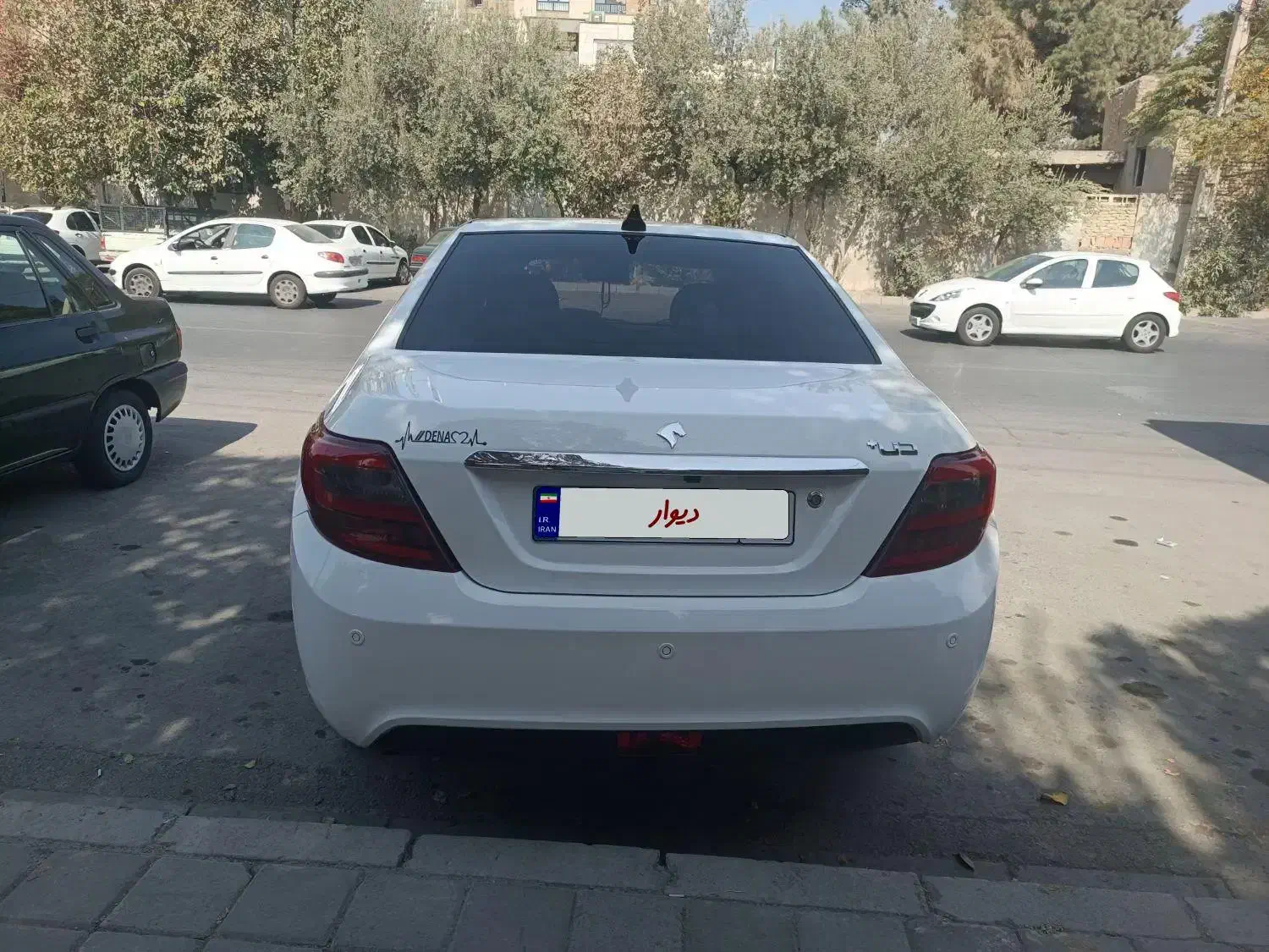 خودرو|خودرو سواری و وانت|ری, دیلمان|دیوار
