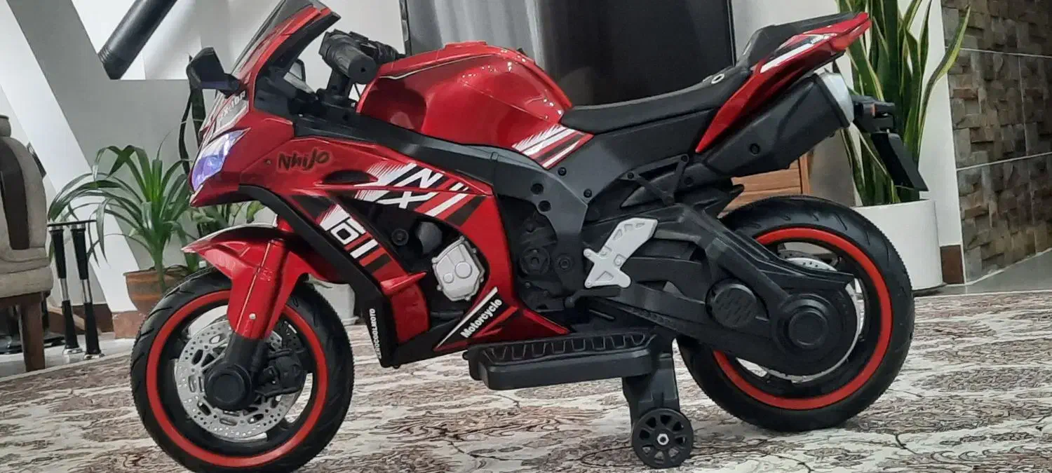 موتور شارژی دو موتوره سالم بدون ایراد|اسباببازی|کامیاران, |دیوار