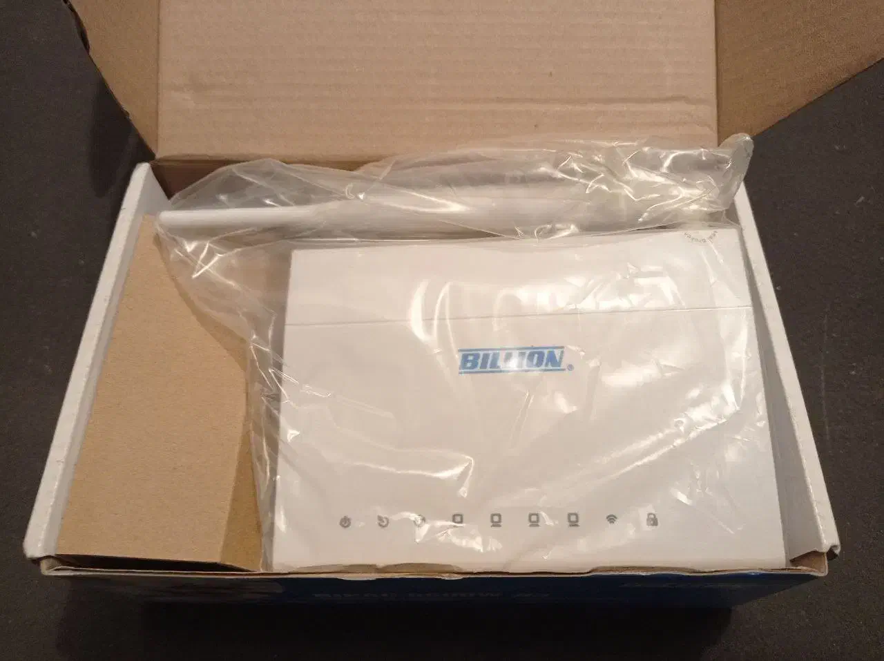 مودم بیلیون ADSL  Billion BiPAC 5500W|مودم و تجهیزات شبکه|تبریز, |دیوار