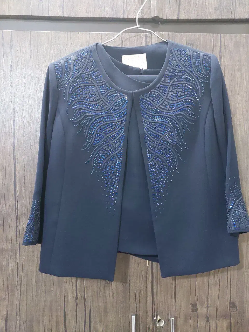 کت دامن سه تیکه|لباس|مشهد, هنرور|دیوار