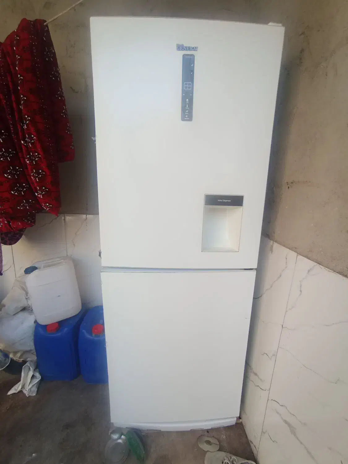 یخچال فقط8ملیون|یخچال و فریزر|میبد, |دیوار