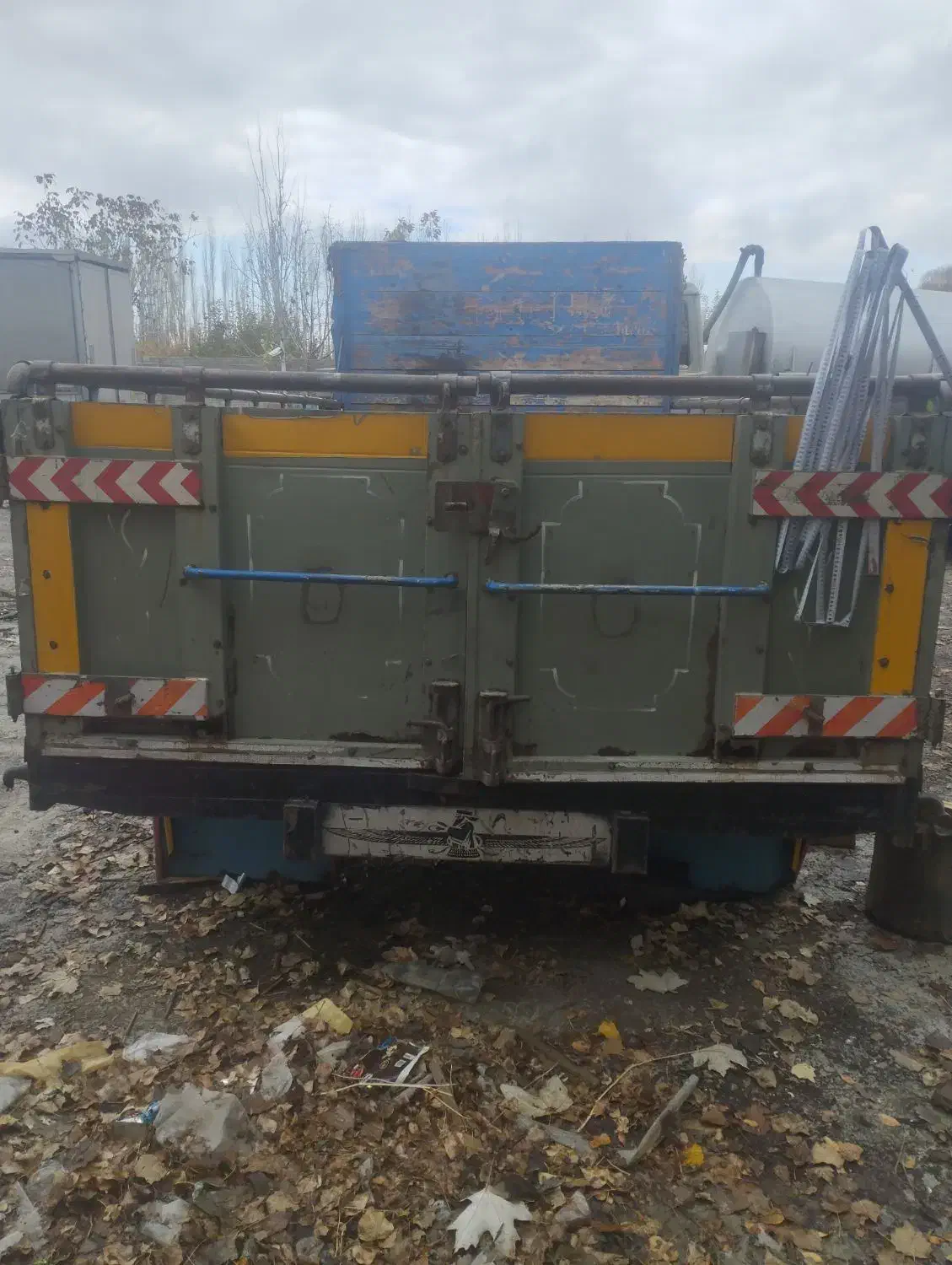 اتاق خاور بار چوبی در حد نو|قطعات یدکی و لوازم جانبی|سلماس, |دیوار