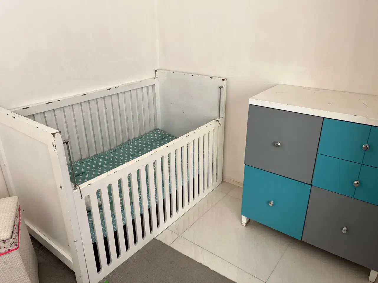 تخت و کمد|تخت و سرویس خواب|کرج, چمران|دیوار