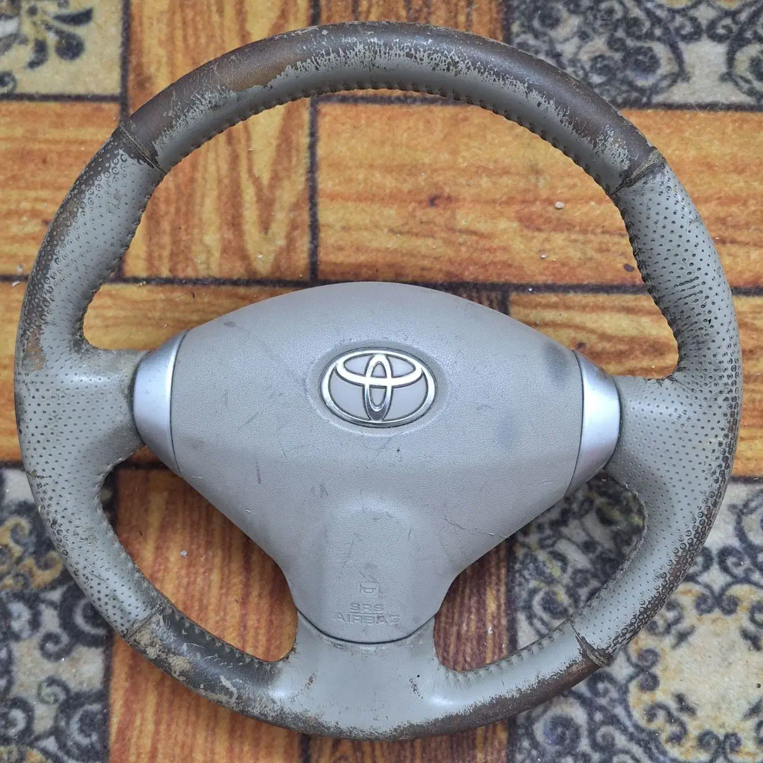 یکسری فرمان ارزان ارزان|قطعات یدکی و لوازم جانبی|مشهد, شاهد (شهرک غرب)|دیوار