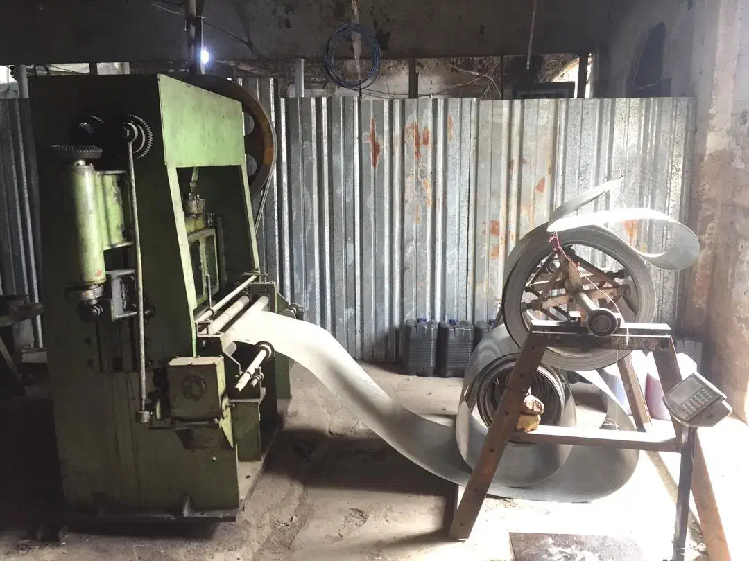 دستگاه تبدیل ورق به توری|ماشینآلات صنعتی|گرمدره, |دیوار