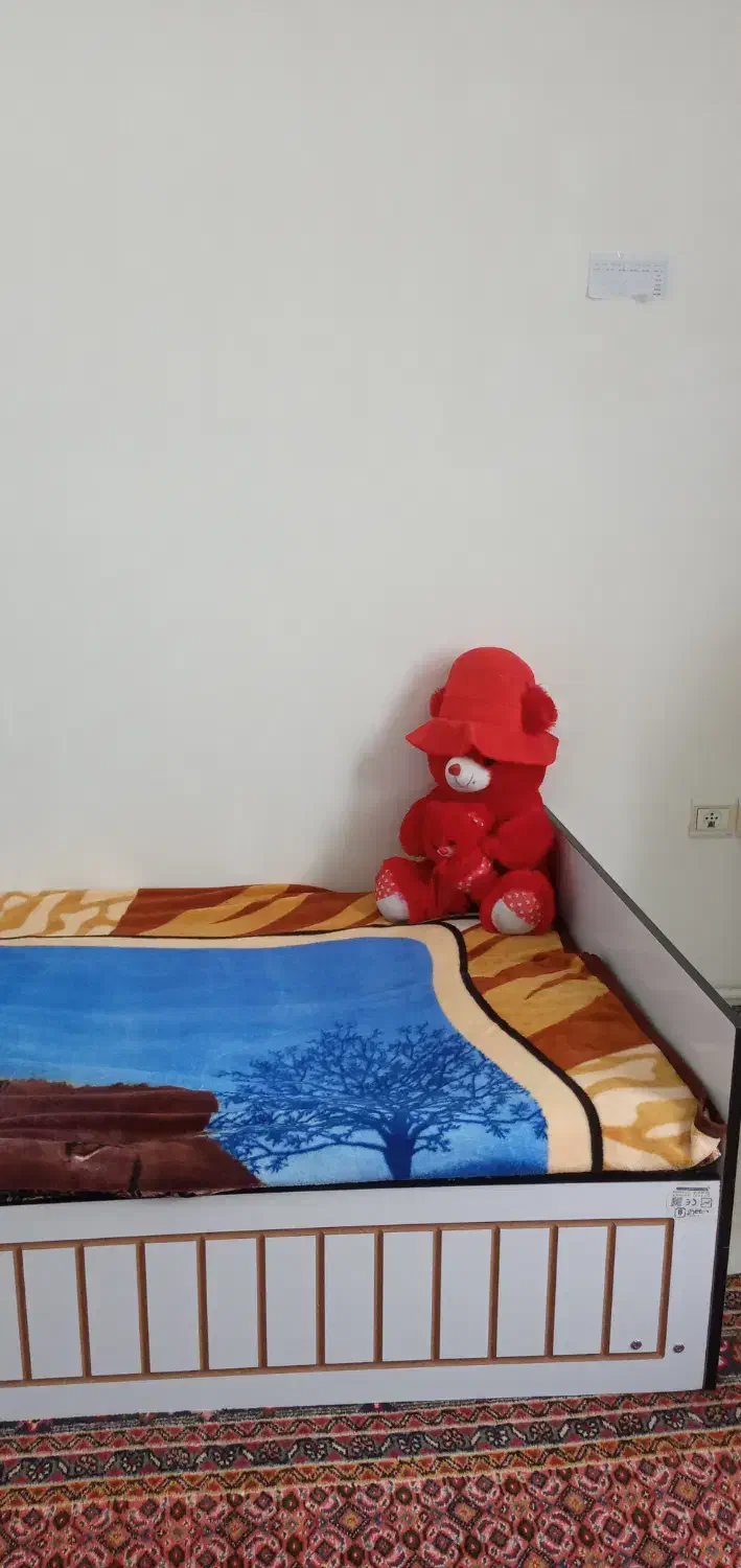 تخت نوجوان|تخت و سرویس خواب|پارس‌آباد, |دیوار