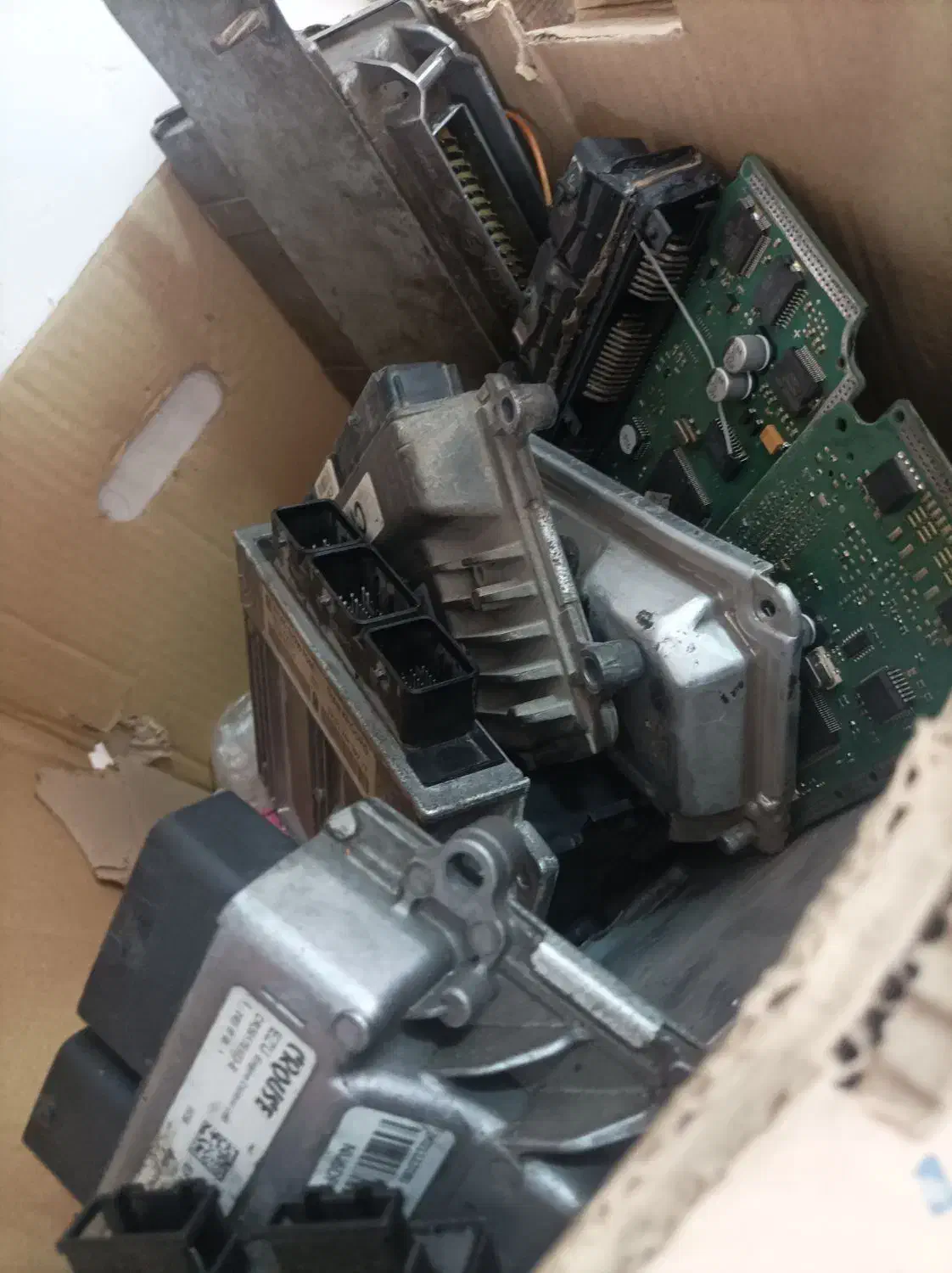 فروش انواع ایسیو ecu ای سی یو ایرانی و خارجی|قطعات یدکی و لوازم جانبی|بندر امام خمینی, |دیوار