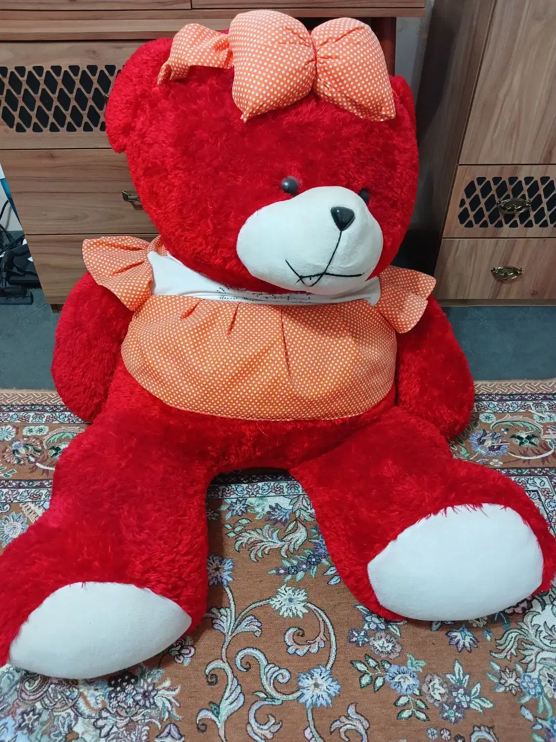 عروسک خرس بزرگ|اسباب‌‌بازی|قائن, |دیوار