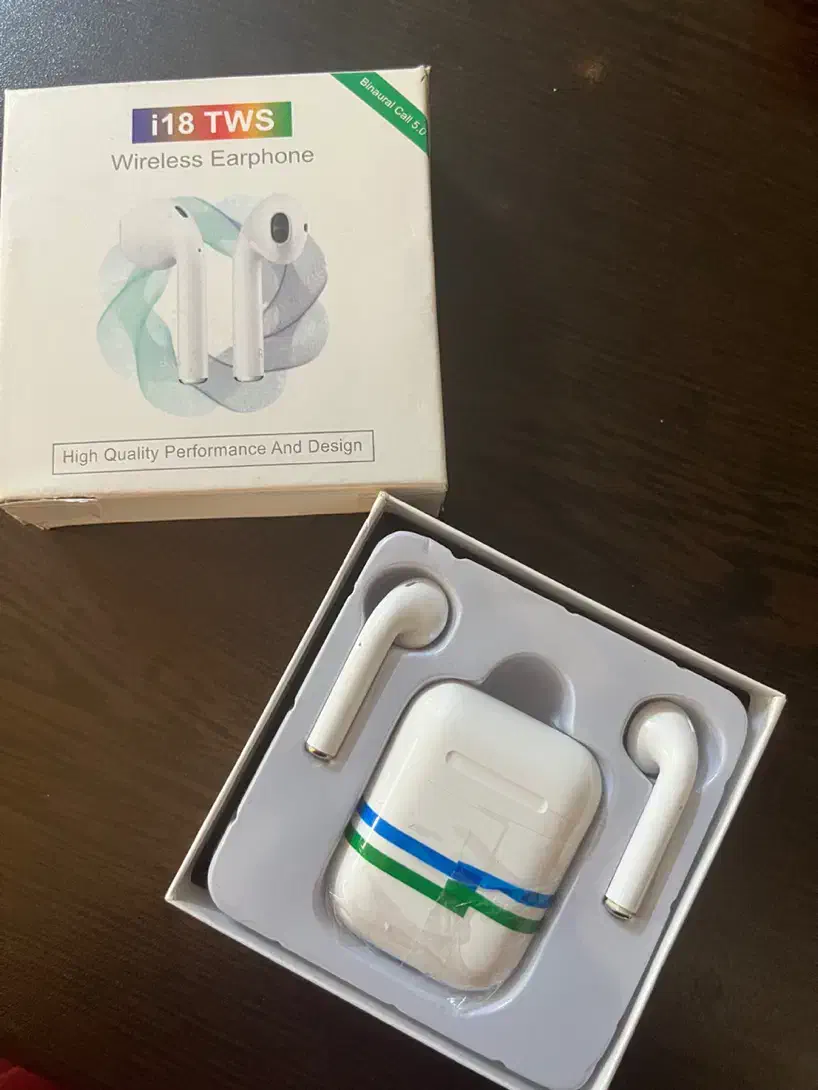 ایرپادو چراغ قوه|پخشکننده همراه|قم, نوبهار|دیوار