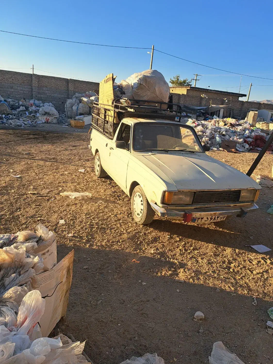 فروش پیکان وانت|خودرو سواری و وانت|فسا, |دیوار