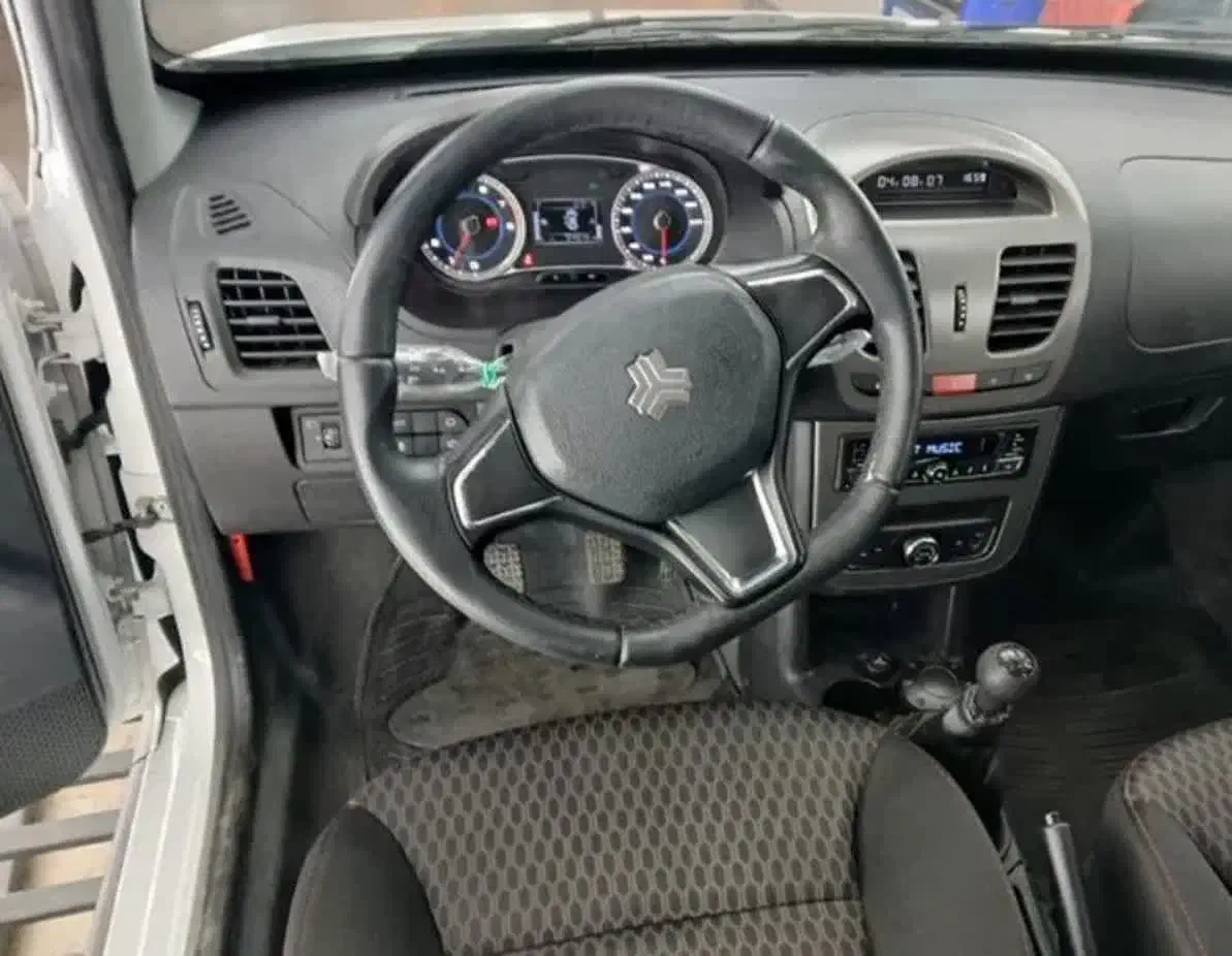 کوییک s 1402|خودرو سواری و وانت|شیراز, دروازه قران|دیوار