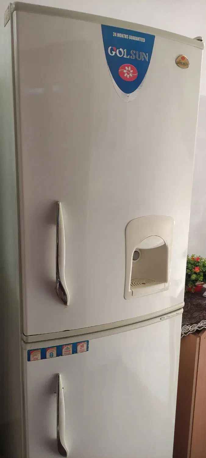 یخچال فریزر دو درب گلسان|یخچال و فریزر|سبزوار, سجاد|دیوار