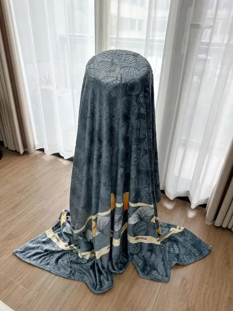 پتو خارجی عمده|رختخواب، بالش، پتو|رباطکریم, شهرک والفجر|دیوار