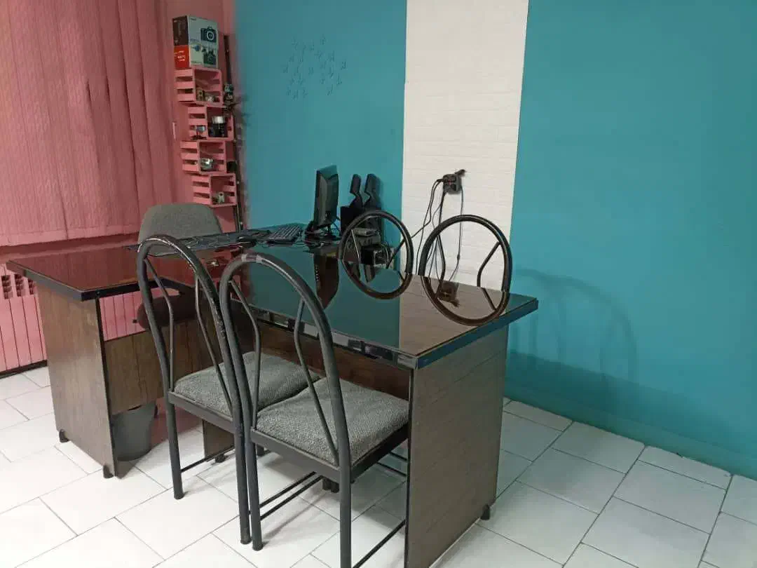 اجاره یک اطاق از یک آموزشگاه هنری|اجارهٔ کوتاه‌مدت دفتر کار و فضای آموزشی|کرج, چهارصد دستگاه|دیوار